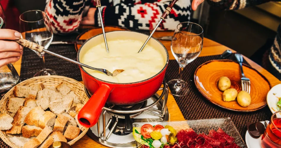 Lucerne in Winter: Snowy Activities, Christmas Markets & Mountain Adventures

